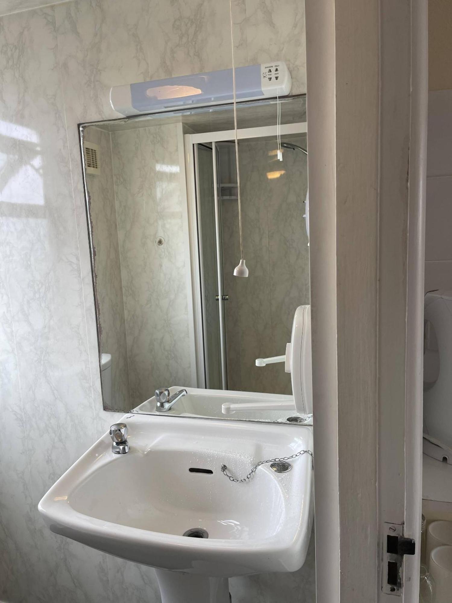Lamplighter Guesthouse Πλίμουθ Δωμάτιο φωτογραφία